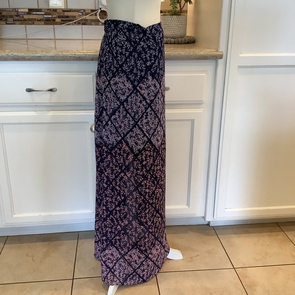 Erin Fetherston Wrap Skirt Purple Floral NWT Lightweight - Picture 3 of 7
